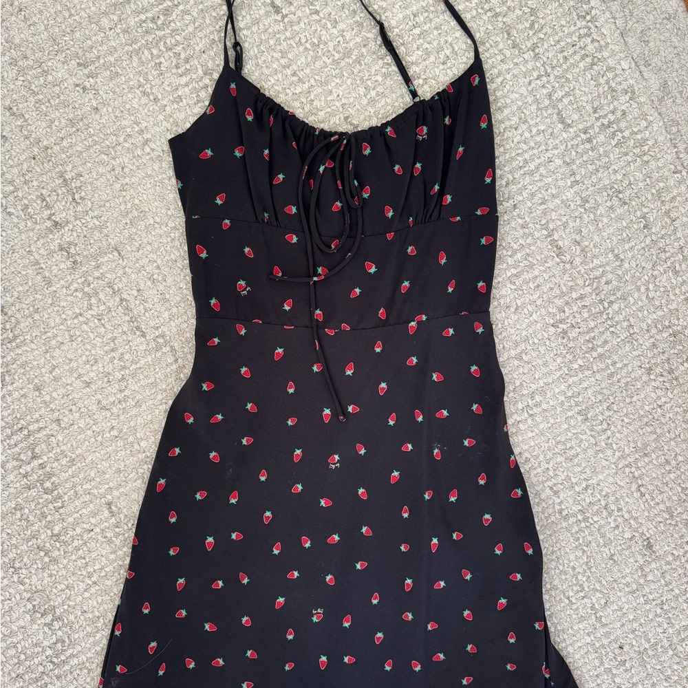 Realisation Par Black Inez Strawberry Mini Dress Size XS Worn Once - Picture 4 of 5